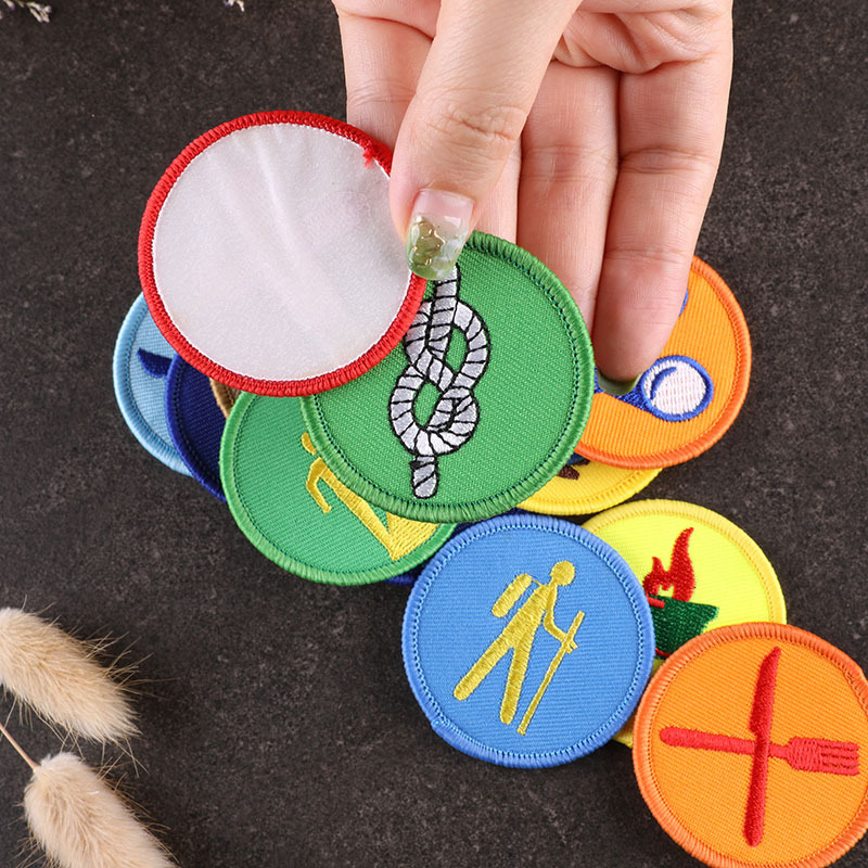15pcs Lot Outdoor Badges Iron  - Furoshiki Wrap Cloth recension och pris