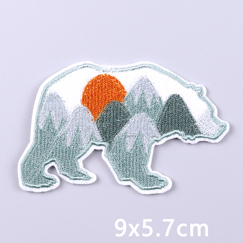 Animal Mountains Applique Embr - Furoshiki Wrap Cloth recension och pris